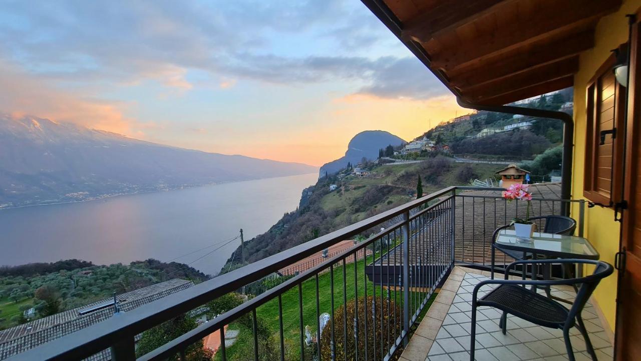 Casa Elka Residence Lake View And Pool By Garda Domus Mea Pieve  Экстерьер фото