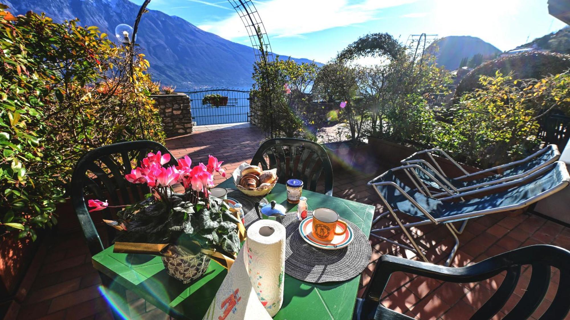 Casa Elka Residence Lake View And Pool By Garda Domus Mea Pieve  Экстерьер фото